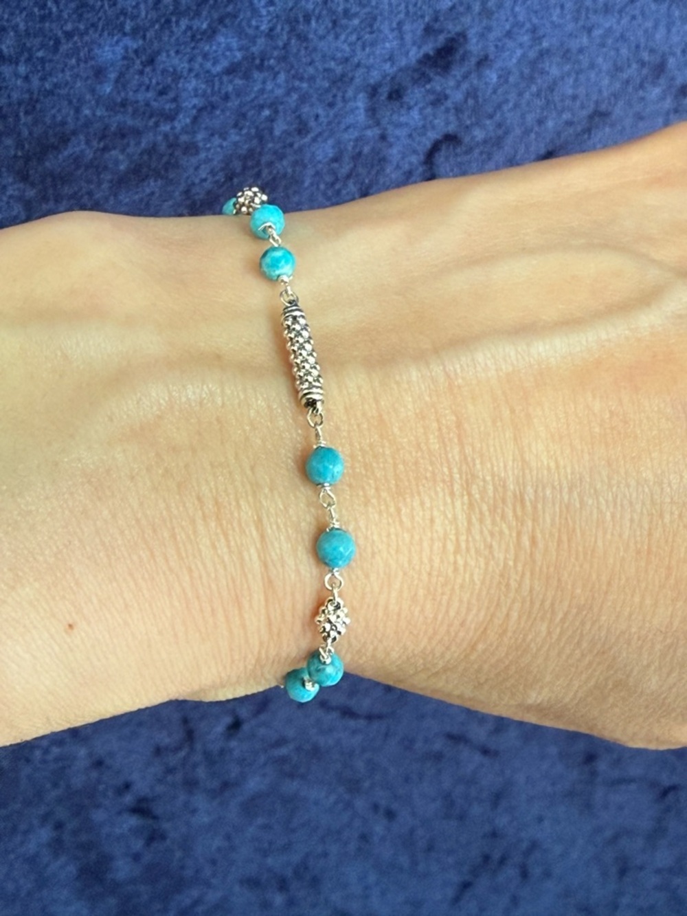 Caviar Icon Turquoise Beaded Bracelet from Lagos Size S(6) - Picture 6 of 8